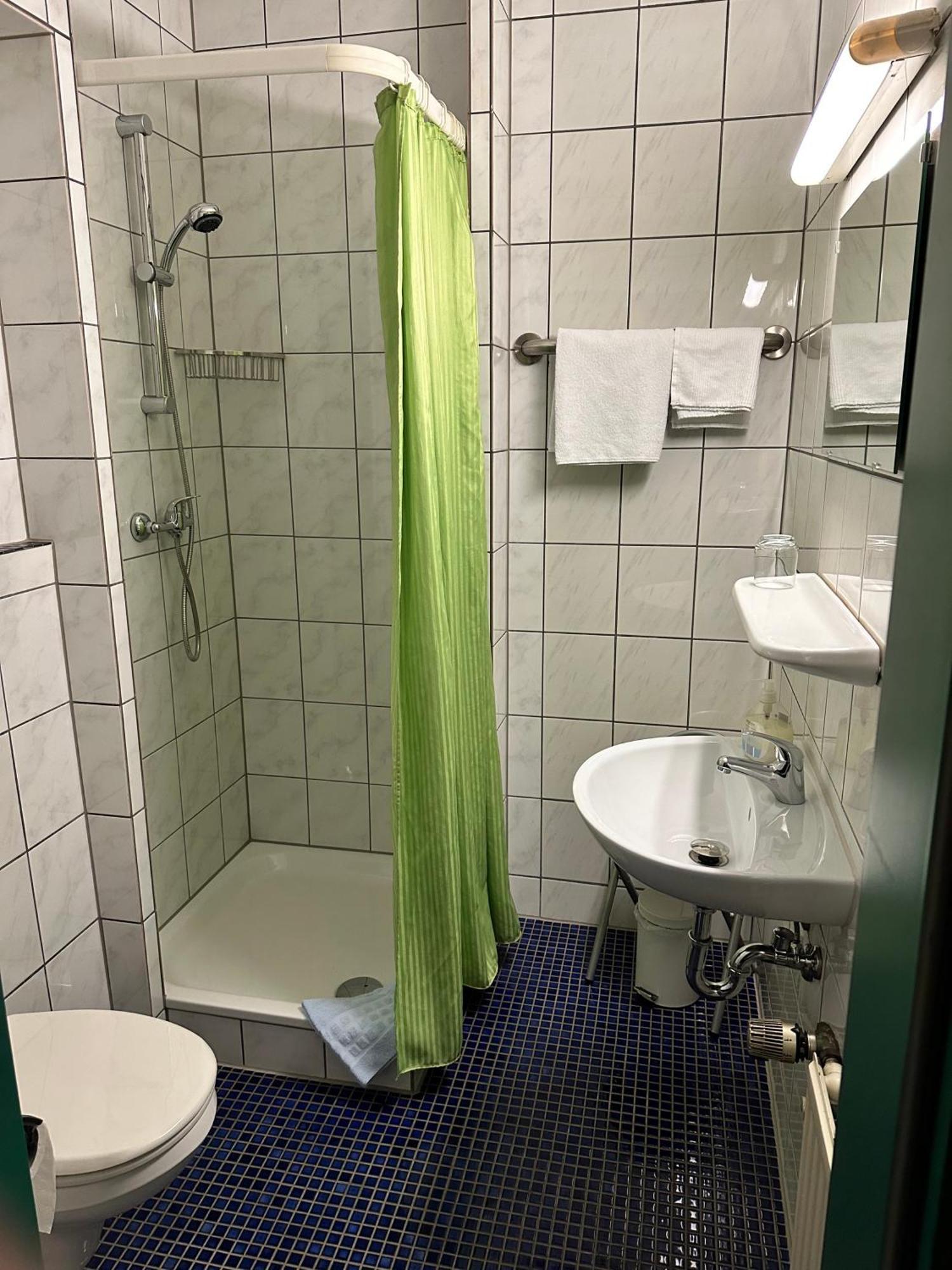 Haus Pegasus Hotel Garbsen Quarto foto